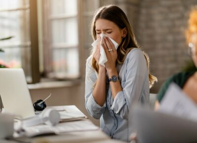Aké sú celkové a lokálne príznaky alergie